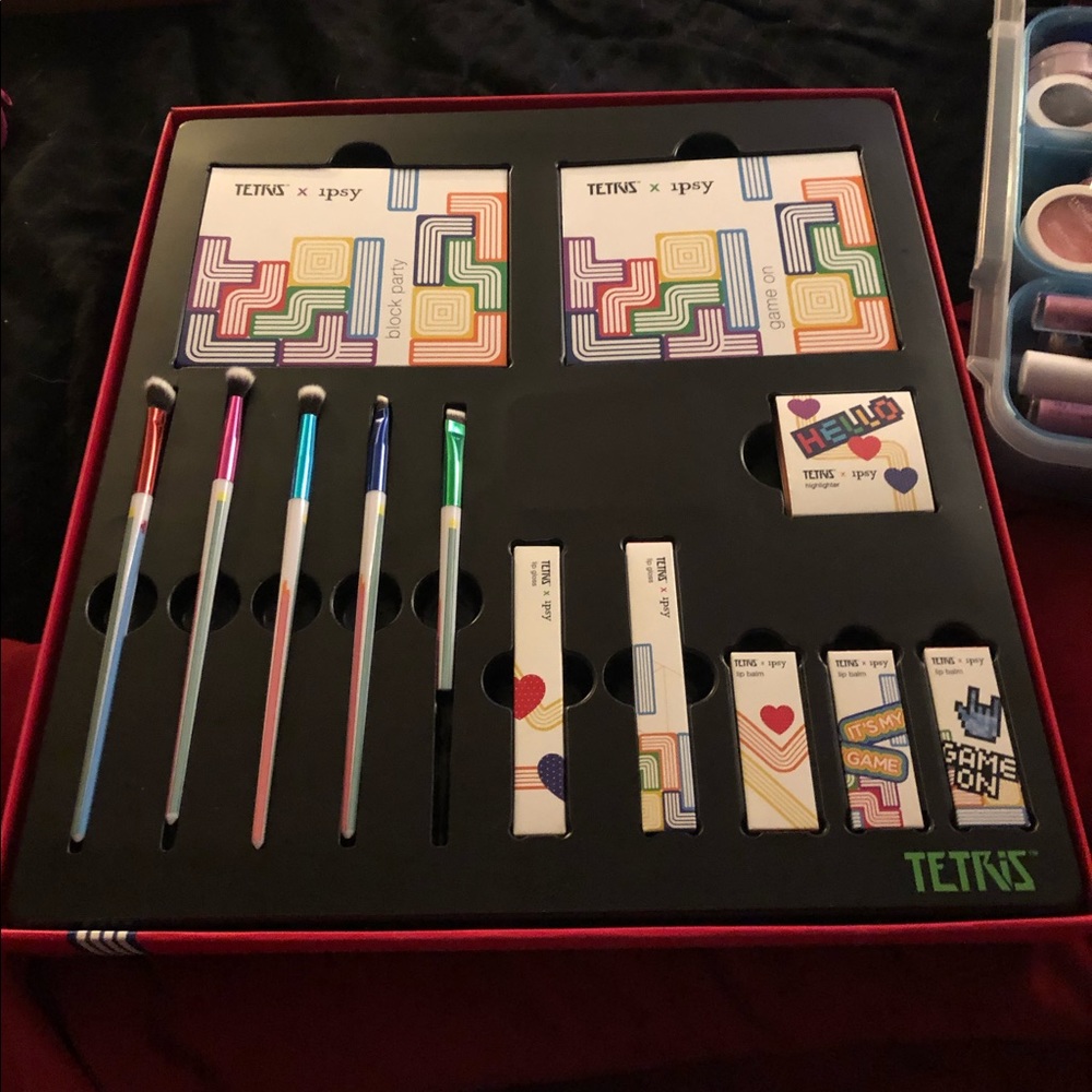 Tetris and Ipsy collection